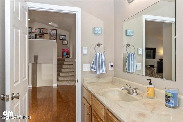 4001 E Ruth Dr, Wasilla, AK 99654